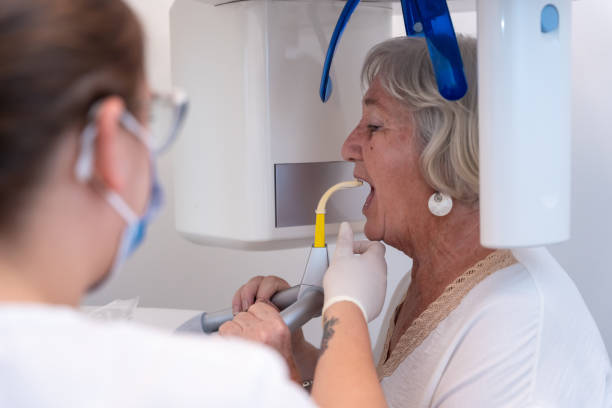 Best Weekend Emergency Dentist in Crosby, TX